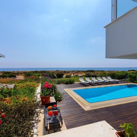Protaras Beachfront Villa Alia Екстериор снимка