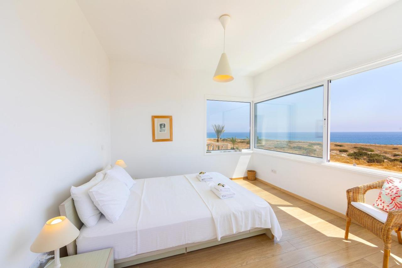 Protaras Beachfront Villa Alia Екстериор снимка