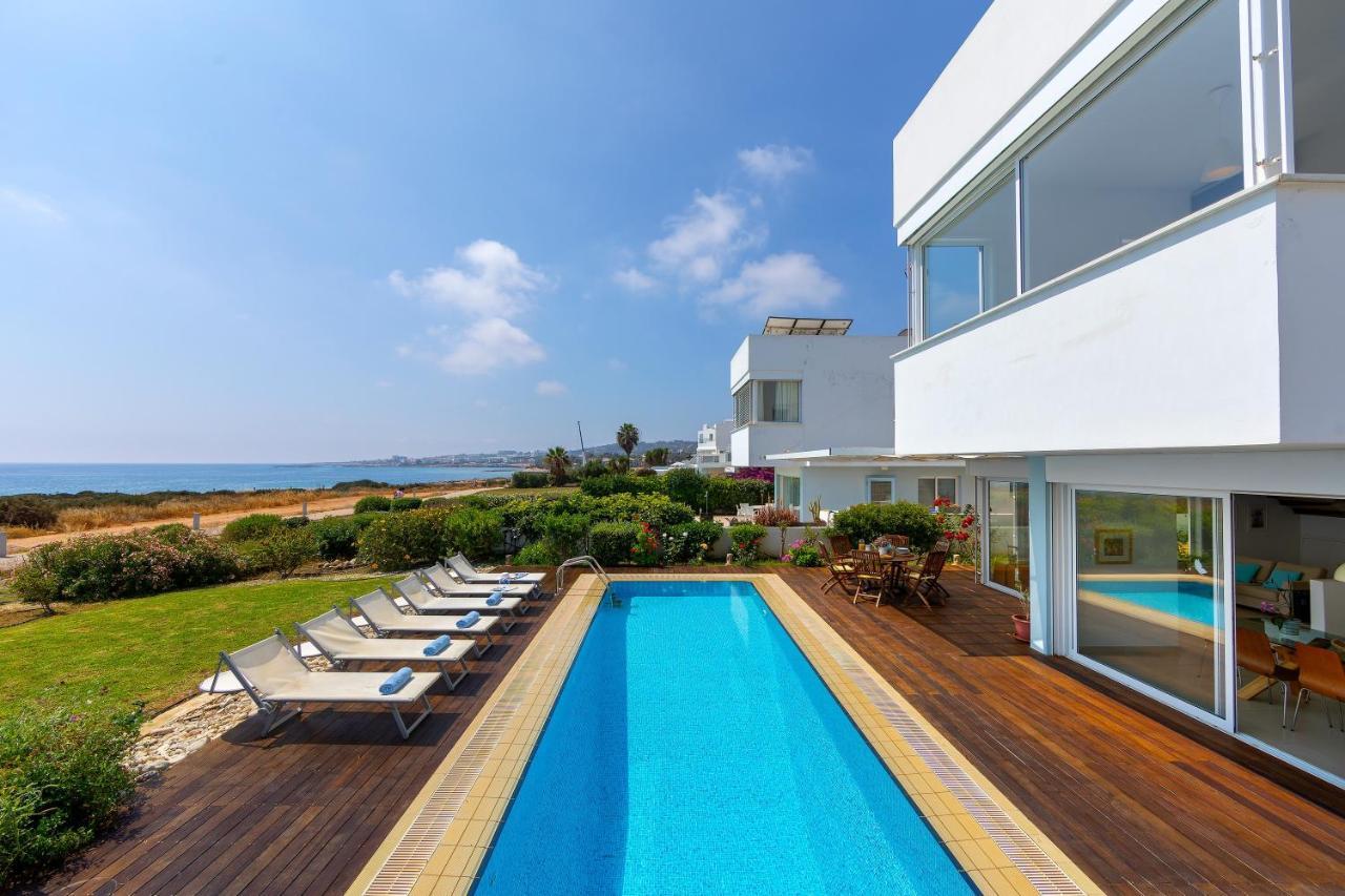 Protaras Beachfront Villa Alia Екстериор снимка