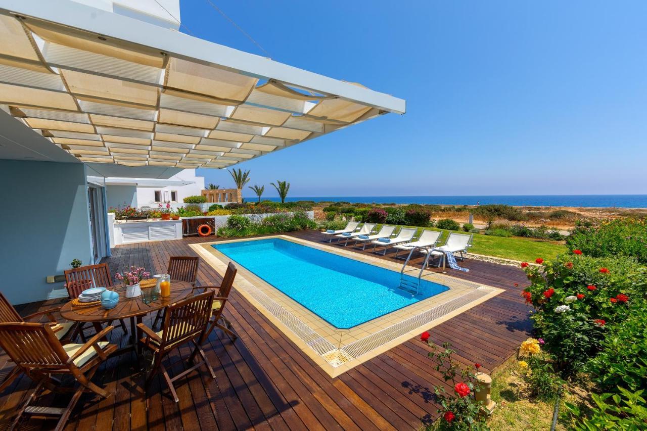 Protaras Beachfront Villa Alia Екстериор снимка