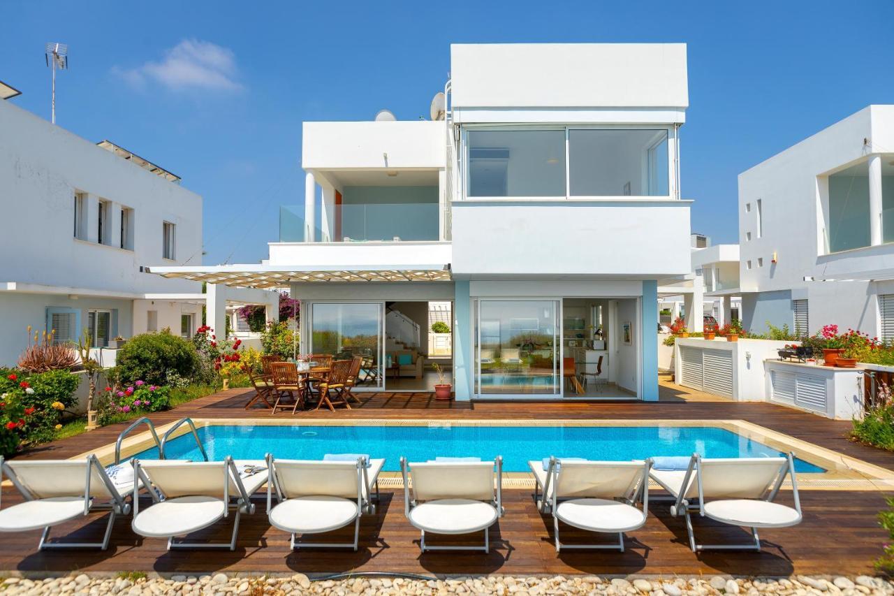 Protaras Beachfront Villa Alia Екстериор снимка