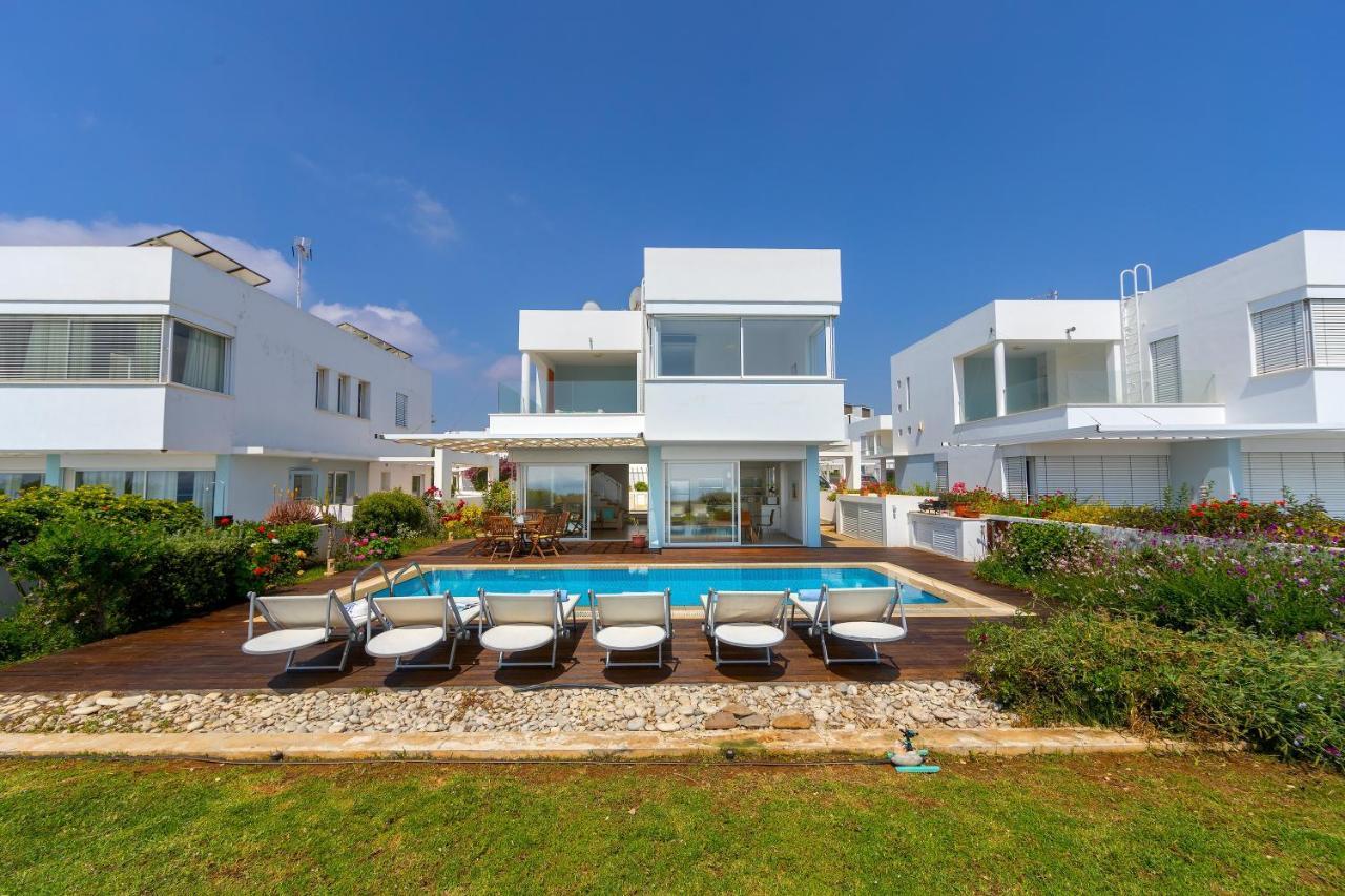Protaras Beachfront Villa Alia Екстериор снимка