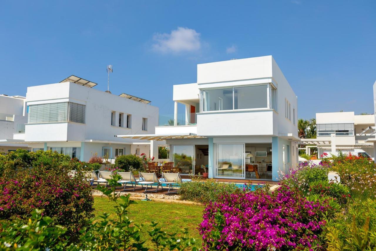 Protaras Beachfront Villa Alia Екстериор снимка