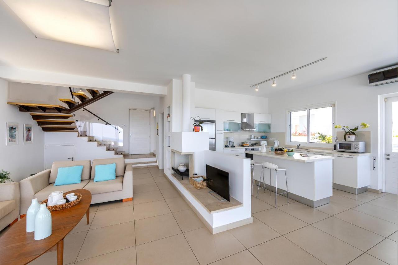 Protaras Beachfront Villa Alia Екстериор снимка