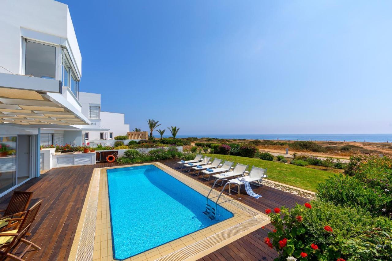 Protaras Beachfront Villa Alia Екстериор снимка