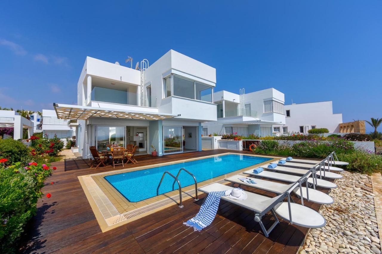 Protaras Beachfront Villa Alia Екстериор снимка