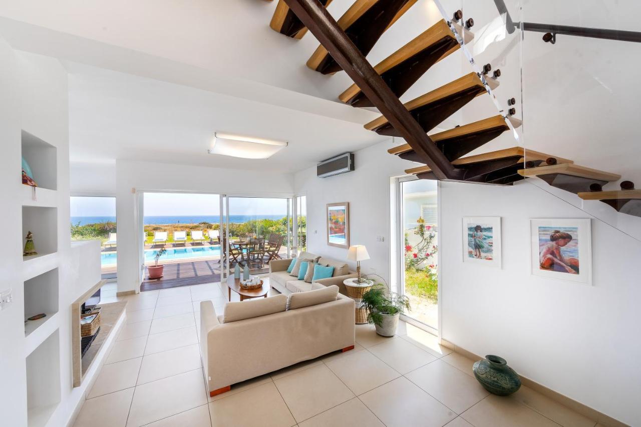 Protaras Beachfront Villa Alia Екстериор снимка