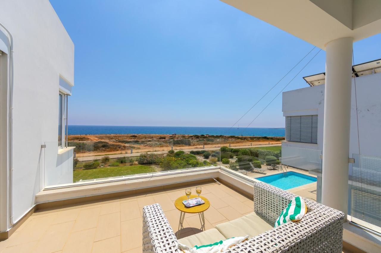 Protaras Beachfront Villa Alia Екстериор снимка