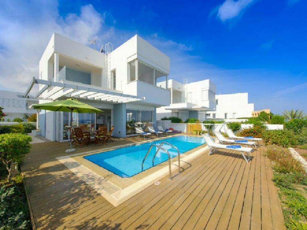 Protaras Beachfront Villa Alia Екстериор снимка
