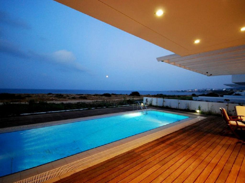 Protaras Beachfront Villa Alia Екстериор снимка